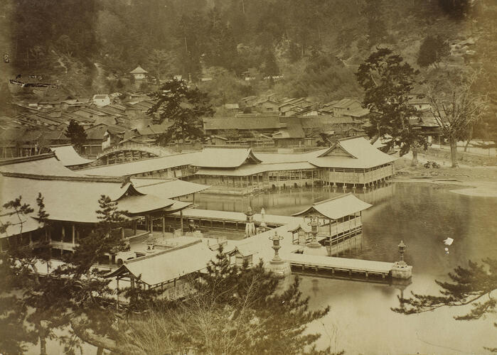 'Miya-Jima, Inland Sea'; Itsukushima shrine in Miyajima 'Miya-Jima, Inland Sea'; Itsukushima shrine in Miyajima