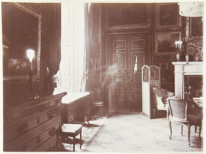 King's Closet, June 1905 King's Closet, June 1905
