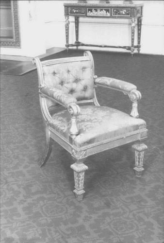 Set of armchairs