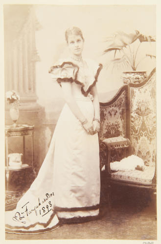 Mrs. Farquharson of Invercauld, 1893. [Album: Photographic Portraits, vol. 7/65 1892-1898]