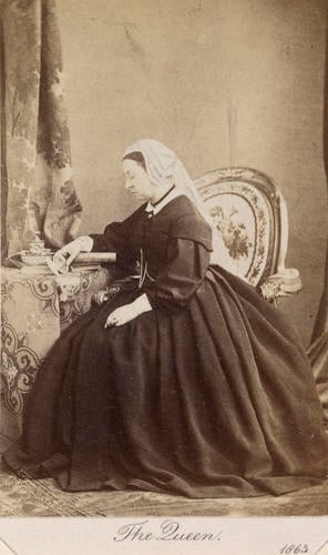 Queen Victoria (1819-1901) Queen Victoria (1819-1901)