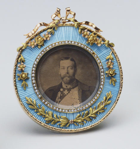 Frame with a photograph of King George V