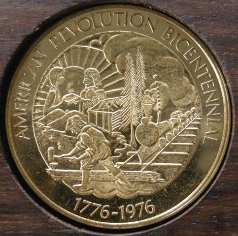 U. S. A. Medal commemorating the visit of Queen Elizabeth II to Oneonta, 1976 U. S. A. Medal commemorating the visit of Queen Elizabeth II to Oneonta, 1976