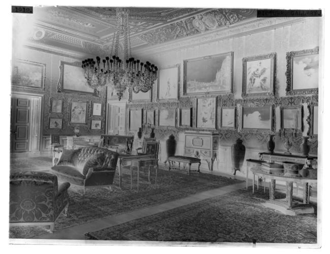 Glass plate negative: Picture Gallery, Windsor Castle, 1912 Glass plate negative: Picture Gallery, Windsor Castle, 1912