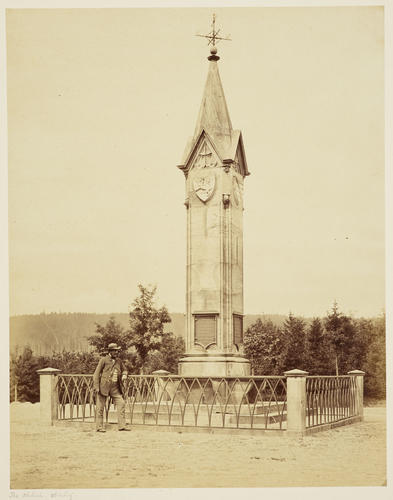 'Der Obelisk bei Oberhof'; Obelisk in the town of Oberhof