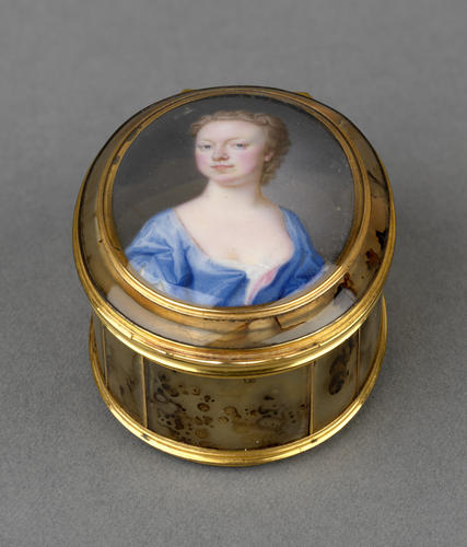 Snuff box with inset miniature of Anne, Princess Royal (1709-1759)