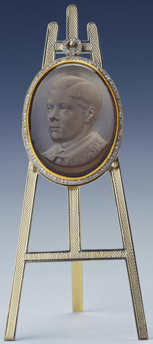 Cameo portrait of Edward, Prince of Wales (later King Edward VIII)