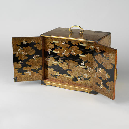 Miniature cabinet of drawers Miniature cabinet of drawers