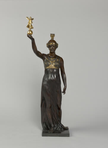 Statuette