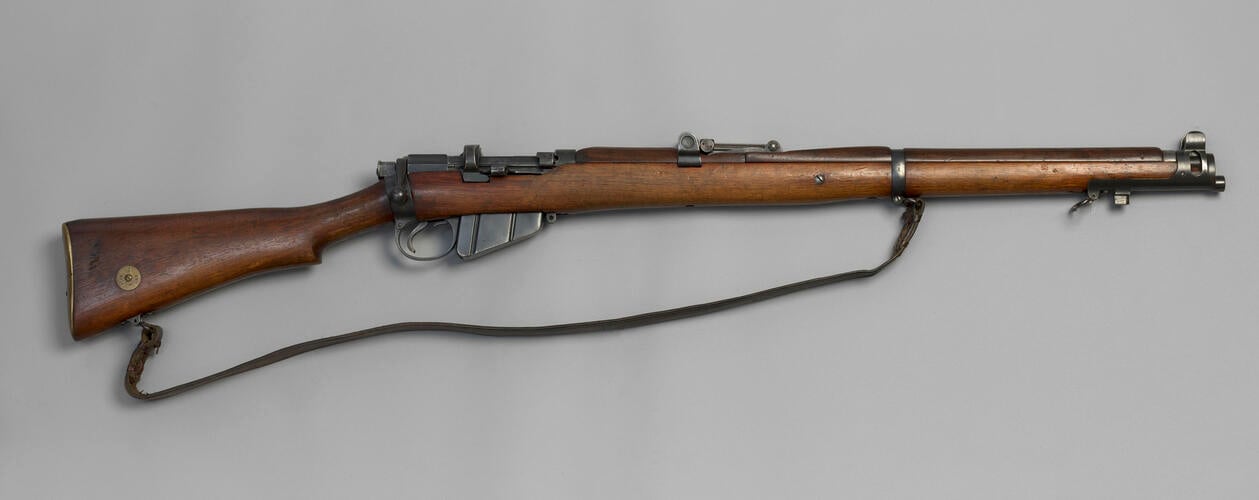 TE Lawrence's Lee-Enfield rifle TE Lawrence's Lee-Enfield rifle