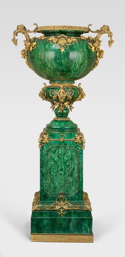 Vase and pedestal