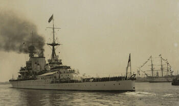 Master: Page 25 of Queen Mary's Album, volume 19 (15th July 1918 - 22nd June 1921)
Item: HMS Renown, August 1919