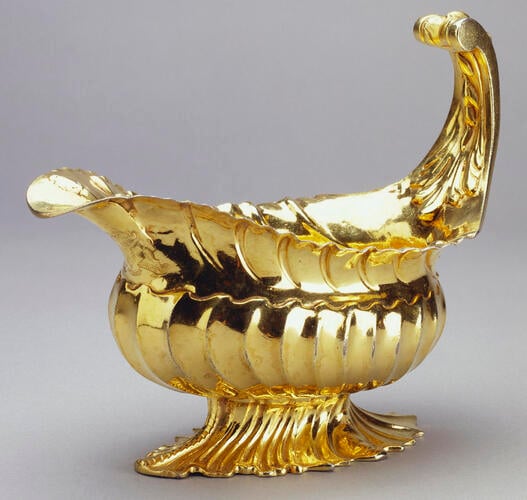 Sauce boat
