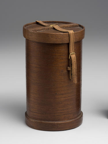 Hat box
