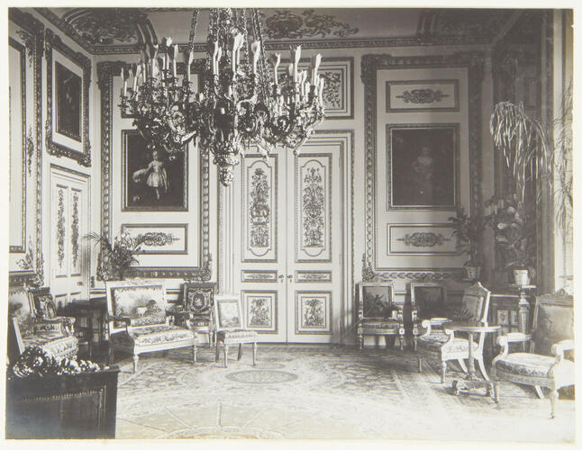 The White Drawing Room, 1902 The White Drawing Room, 1902