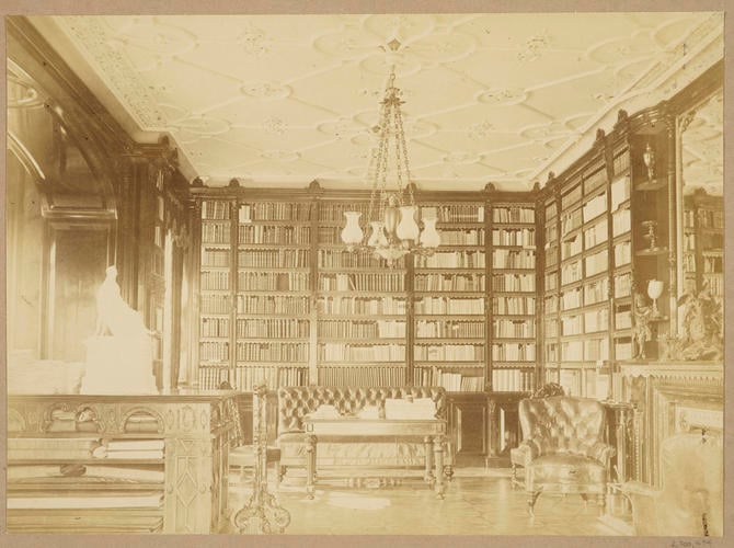 Library at Schloss Neustrelitz Library at Schloss Neustrelitz