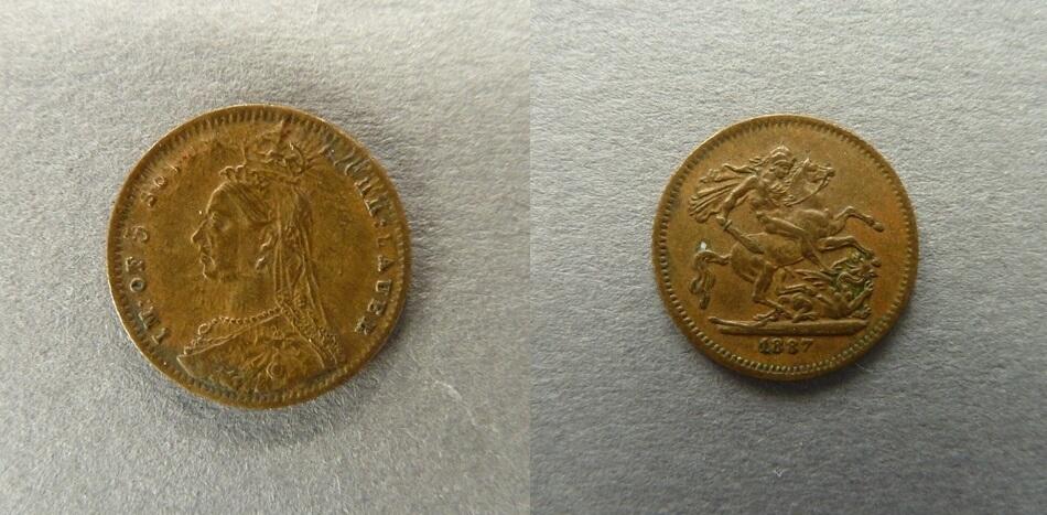 Imitation five pounds Imitation five pounds