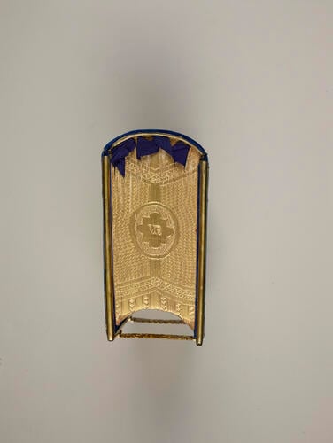 The Book of Common Prayer, and administration of The Sacraments . .