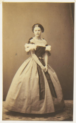 Archduchess Maria Theresia of Austria (1845-1927) Archduchess Maria Theresia of Austria (1845-1927)
