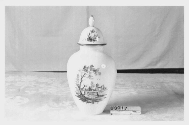 Vase and cover