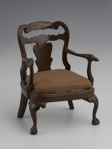 Carver chair