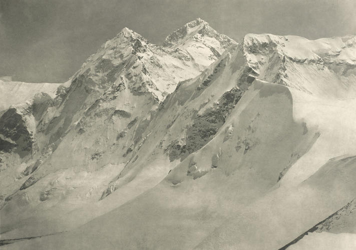 Makalu from 21, 500ft peak on ridge South of Kama-Chu