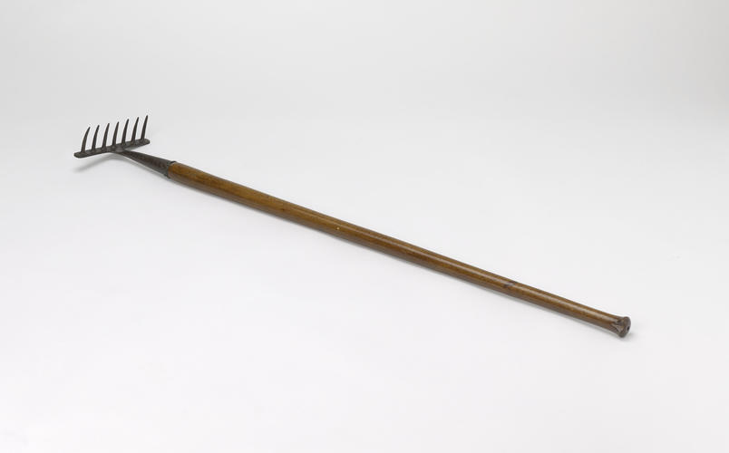 Child's garden rake Child's garden rake