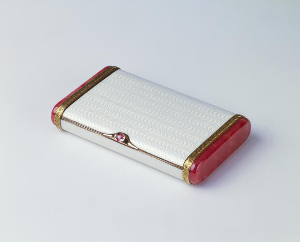 Cigarette case