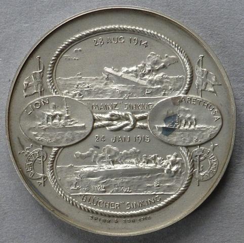 Medal commemorating the Actions of Helioland Bight (1914) and Dogger Bank Medal commemorating the Actions of Helioland Bight (1914) and Dogger Bank