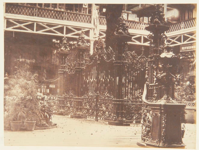 'Cast-iron gates' 'Cast-iron gates'