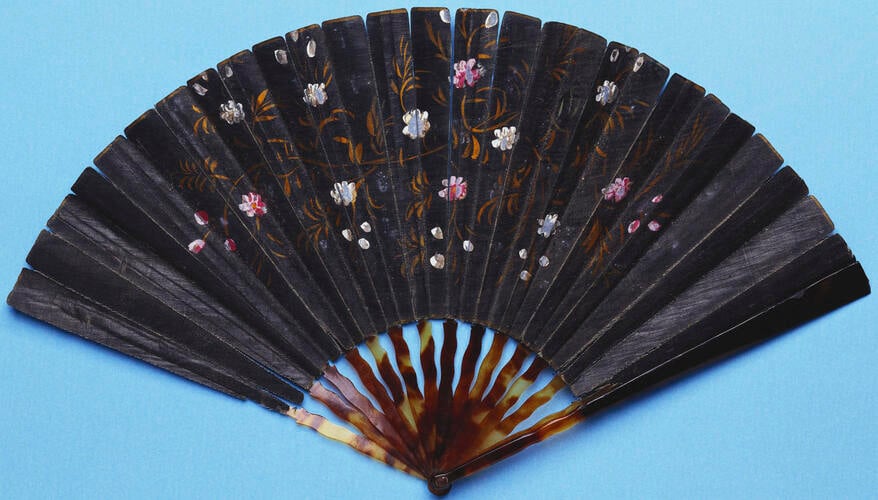 Folding English Fan