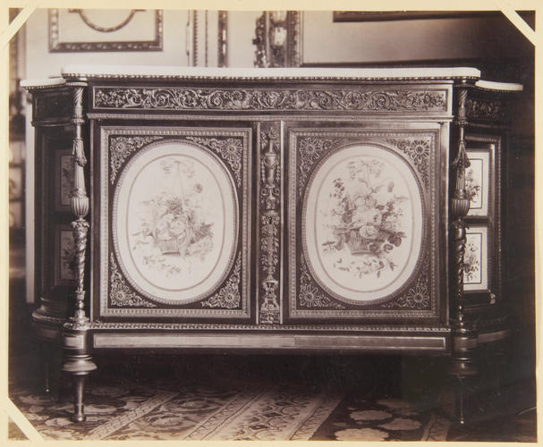 Cabinet, Windsor Castle Cabinet, Windsor Castle