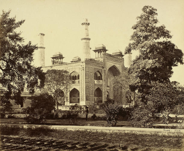 Secundra. The Entrance Gate from the Garden: Prince of Wales Tour of India 1875-6 (vol. 4) Secundra. The Entrance Gate from the Garden: Prince of Wales Tour of India 1875-6 (vol. 4)