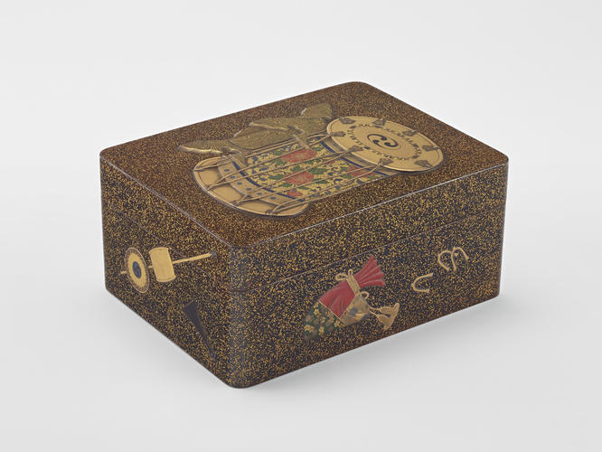 Box and cover Box and cover