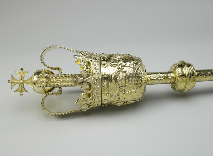 Mace (No 10)