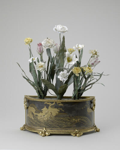Master: Pair of jardinière and bases Master: Pair of jardinière and bases