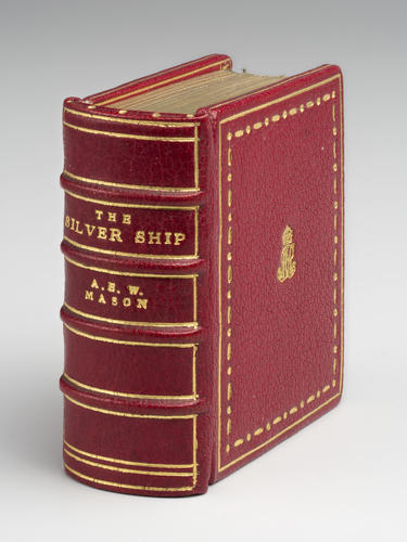 The Silver ship / by A. E. W. Mason The Silver ship / by A. E. W. Mason