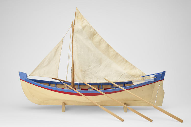 Model longboat