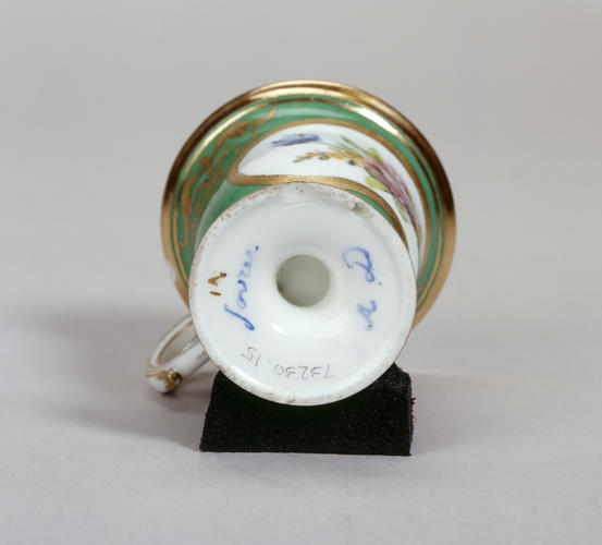 Master: Tasse a glace (part of a dinner and dessert service) Master: Tasse a glace (part of a dinner and dessert service)