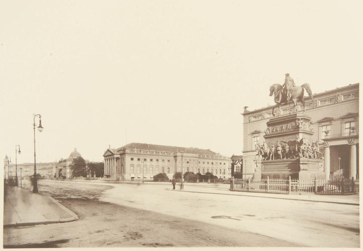 Blick auf das Operahaus, Palais Ihrer Maj. der Kaiserin Friedrich und Schloss [View of the Operahouse, Palace of the Kaiserin and the Castle, Ein Kaiserheim]