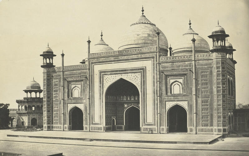 The western building, Tal Mahal in Agra