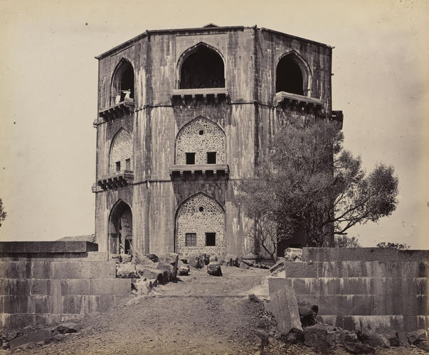 Tomb of Salabat Khan II, Ahmednagar Tomb of Salabat Khan II, Ahmednagar