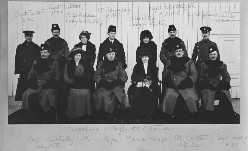 Group, Ottawa, 1911-2 Group, Ottawa, 1911-2