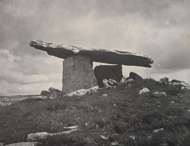 Poulnabrone, County Clare Poulnabrone, County Clare
