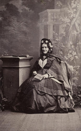 Lady Elizabeth Pringle, sister of the 2nd Marquis of Breadalbane. [Photographs, English Portraits. Volume 70. ]