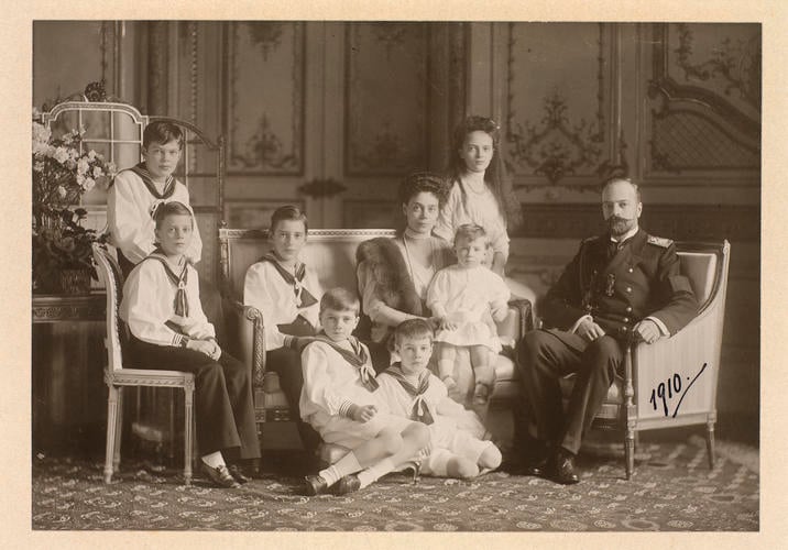 Grand Duchess Xenia Alexandrovna and Grand Duke Alexander Mikhailovich with their children