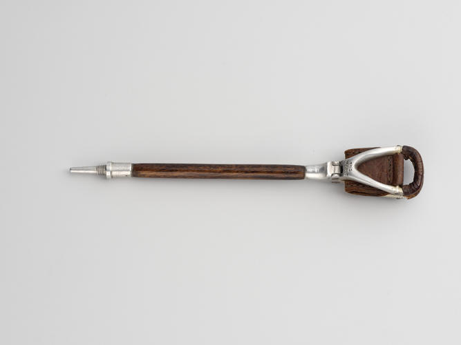 Shooting stick