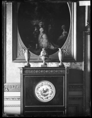 China in the Queen's Sitting Room, no. 214 China in the Queen's Sitting Room, no. 214