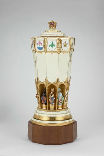 The Queen's Vase