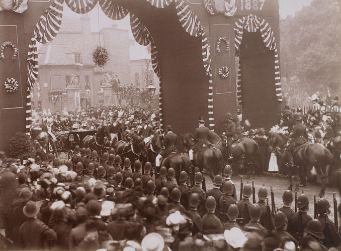 The Queen's Arrival at Kensington, 29 June 1887